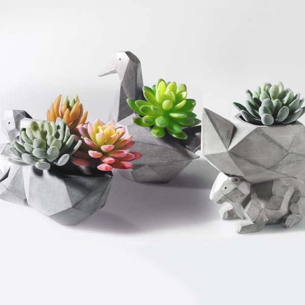 DUNXDECO 1PC Modern Grey Geometric Space Art Pelican Squirrel Resin Multifunction Succulent Flower Pots Garden Decor Display