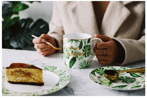 Beauty Gold European Style Green Plants Pattern Ceramic Tableware Porcelain Dinnerware Set Bone China Plate Mug Cup And Saucer